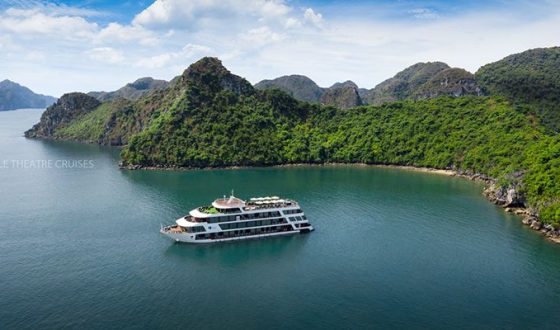 Le Theatre Cruise:Halong bay – Lan Ha Bay – Ao Ech – Dark & Bright Cave