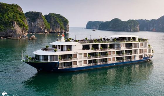 Mon Chéri Cruise: Halong bay – Lan Ha Bay – Frog Pond – Dark & Bright Cave