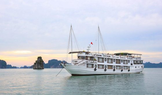 Oriental Sails Cruise – Halong Bay